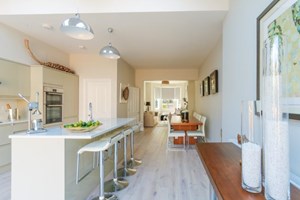 Photo4- click for photo gallery